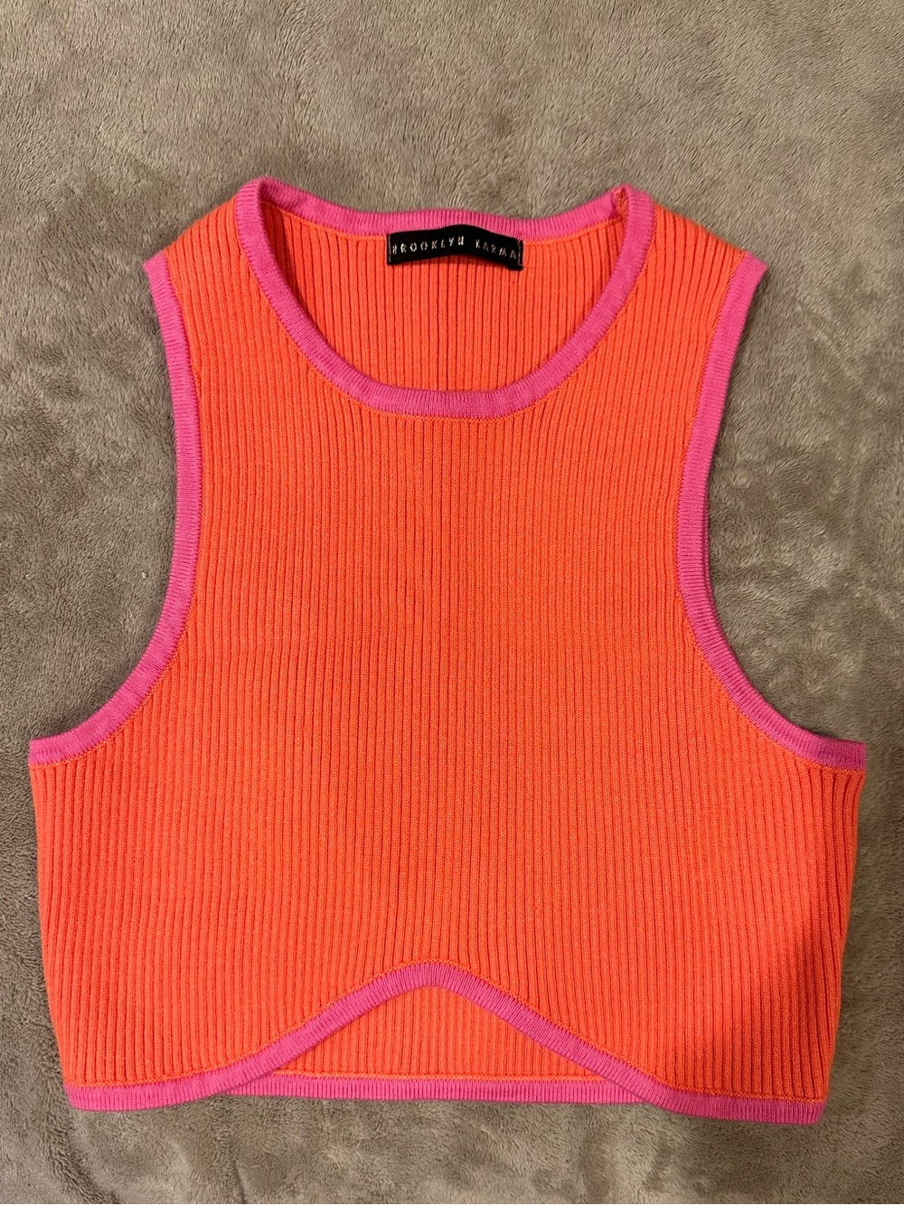 Brooklyn Karma Curved Hem Knit Ribbed Crop Tank Top Orange Pink Contrast Small